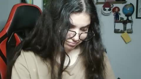 Karoll online show from 02-19-25, 02:12