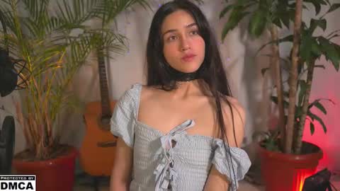 Snapshot of kore_persephone chatting on 11-11-25, 04:01 Kore online show from 11-11-25, 04:01