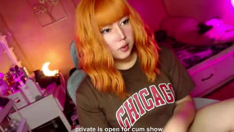 Snapshot of koreandollts chatting on 12-03-25, 02:41 MISS ALICIA online show from 12-03-25, 02:41