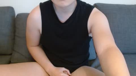 Snapshot of koreandude369 chatting on 12-07-24, 05:31 Korean online show from 12-07-24, 05:31