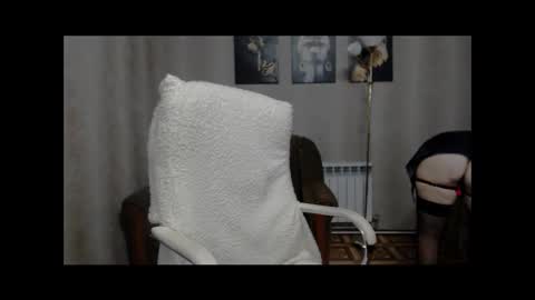 VIKA online show from 09-13-25, 10:04