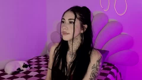 Snapshot of korolovaa chatting on 05-28-26, 09:12 korolova online show from 05-28-26, 09:12
