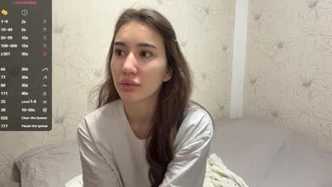 Snapshot of kortneycondello chatting on 04-10-26, 02:06 Nami online show from 04-10-26, 02:06