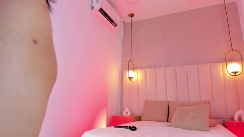 K O S M I C online show from 03-06-25, 03:24