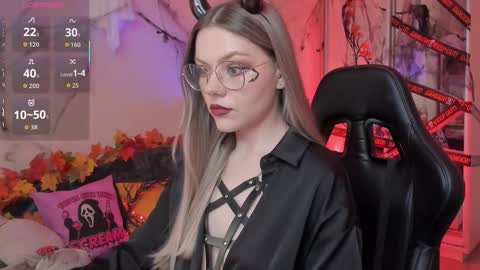 Jess online show from 10-28-25, 04:53