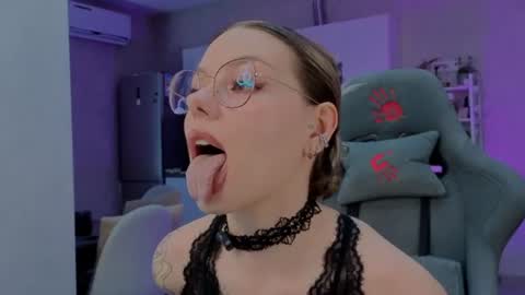 Jess online show from 07-22-26, 12:41