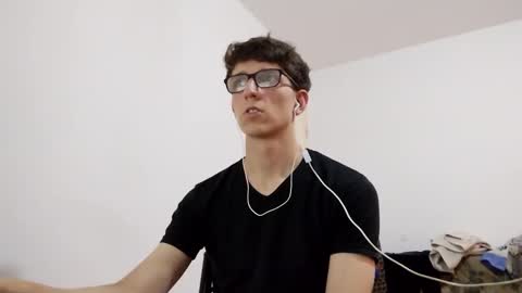 Facu online show from 12-29-24, 06:16