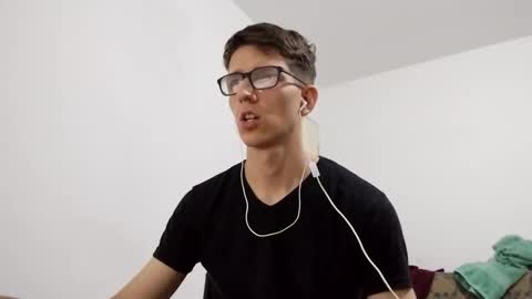 Facu online show from 01-20-25, 01:39