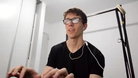 Facu online show from 02-22-26, 04:16