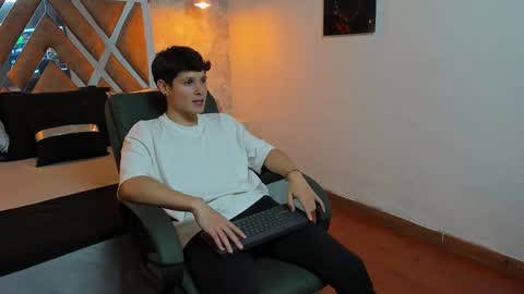 Kraven online show from 09-26-25, 03:10