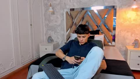 Kraven online show from 10-28-25, 03:10