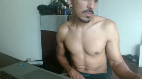 Snapshot of kravvek chatting on 06-14-26, 04:03 kravvek online show from 06-14-26, 04:03