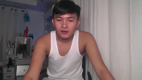 Snapshot of krezikeed chatting on 03-12-25, 09:44 krezikeed online show from 03-12-25, 09:44