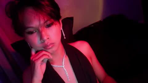 Snapshot of krimpie_xx chatting on 05-04-26, 12:45 krimpie_xx online show from 05-04-26, 12:45