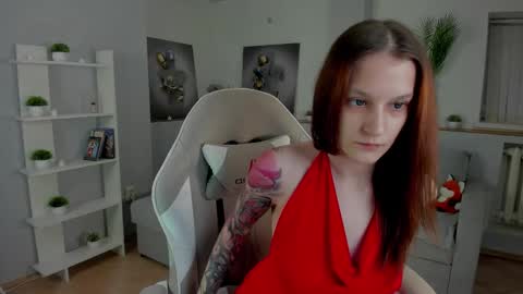 krisdoeil online show from 11-26-25, 09:21