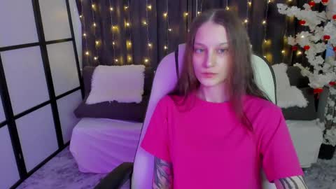 Snapshot of krisdoeill chatting on 04-11-26, 02:27 krisdoeill online show from 04-11-26, 02:27