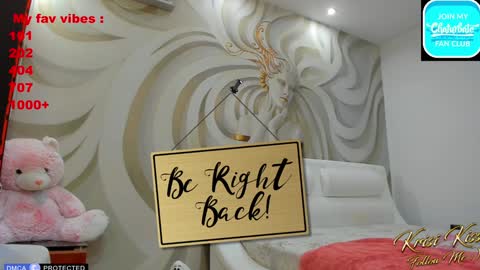 Snapshot of krisi_kiss chatting on 01-27-25, 07:14 KrisiFollow me  Thumb UP  online show from 01-27-25, 07:14