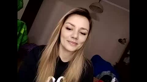 KrissSexi online show from 01-24-25, 02:41