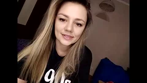 KrissSexi online show from 01-24-25, 07:39