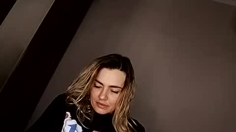 KrissSexi online show from 09-09-25, 10:42