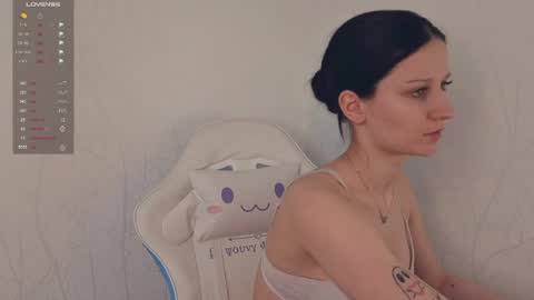 krissshoww online show from 04-11-26, 10:19