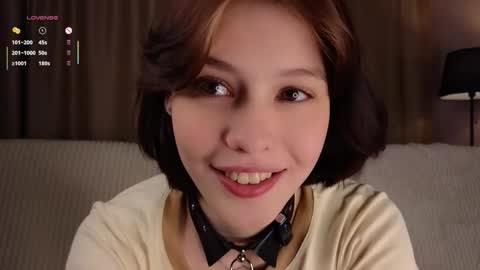 Sarah online show from 09-22-25, 01:18