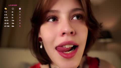 Sarah online show from 09-29-25, 01:11