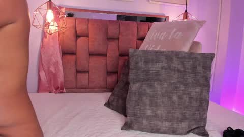 Snapshot of kristakinnky chatting on 03-31-26, 11:43 BETANIA online show from 03-31-26, 11:43