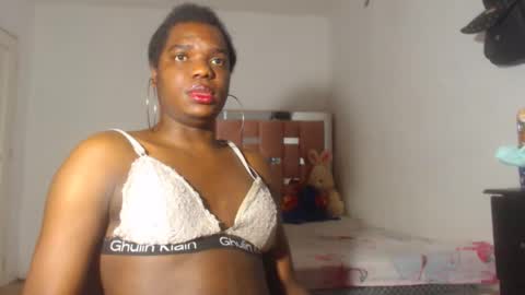 Snapshot of kristal_cox2 chatting on 10-14-25, 11:44 kristal_cox2 online show from 10-14-25, 11:44