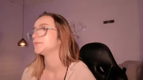 kristal online show from 09-21-25, 03:02