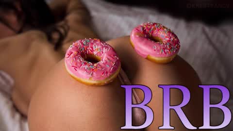 Lilly  online show from 01-10-26, 02:02