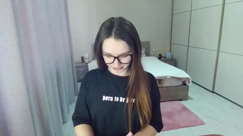 twitter    Annemarye 23 online show from 03-09-26, 07:12