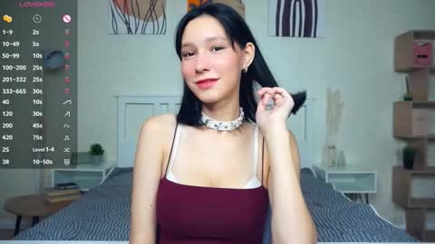 Emma online show from 09-17-25, 07:37