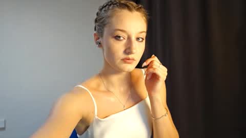 kristandaty online show from 02-10-26, 01:48