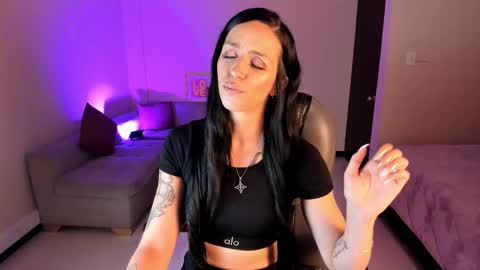 Sophia online show from 02-02-26, 07:45