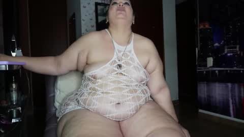 Kristen online show from 11-11-25, 02:11