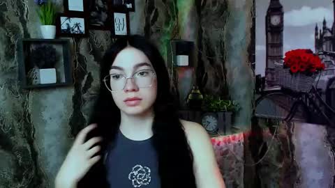 Kristen online show from 09-14-25, 08:35