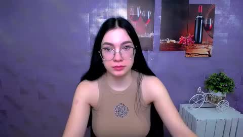 Kristen online show from 12-05-25, 10:57