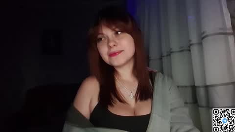 Snapshot of kristibloom chatting on 09-17-25, 06:09 Christie online show from 09-17-25, 06:09