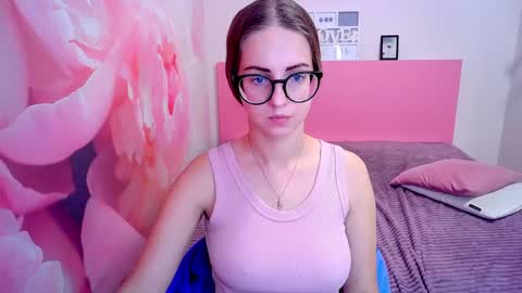 Snapshot of kristina_adel chatting on 12-11-24, 07:31 Kristina Adel online show from 12-11-24, 07:31