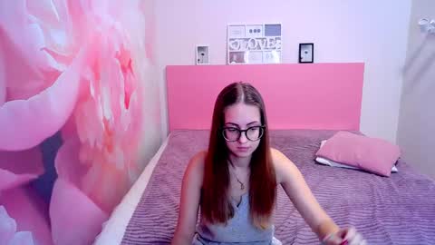 Snapshot of kristina_adel chatting on 12-20-24, 11:32 Kristina Adel online show from 12-20-24, 11:32