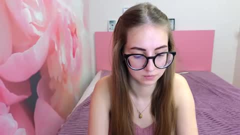 Snapshot of kristina_adel chatting on 03-12-25, 07:24 Kristina Adel online show from 03-12-25, 07:24