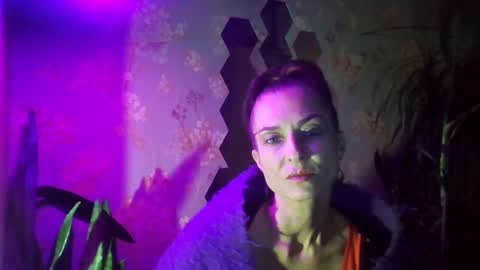 Kristina online show from 01-13-25, 04:30