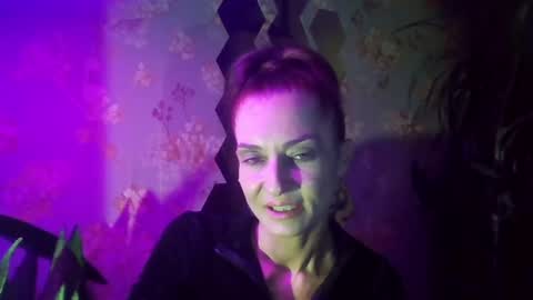 Kristina online show from 01-20-25, 04:12