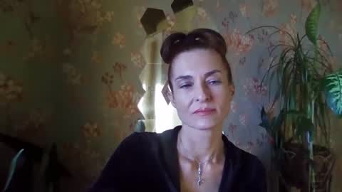 Kristina online show from 01-24-25, 01:25