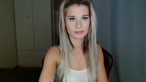 KristineAmore online show from 12-04-25, 05:43