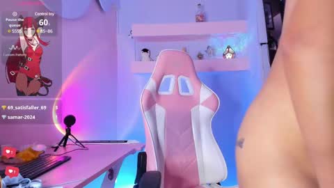 Snapshot of kristinwall chatting on 02-24-25, 08:58 KristinWall online show from 02-24-25, 08:58