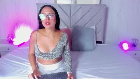 Snapshot of kristy_montes chatting on 02-23-26, 11:07 Kris online show from 02-23-26, 11:07