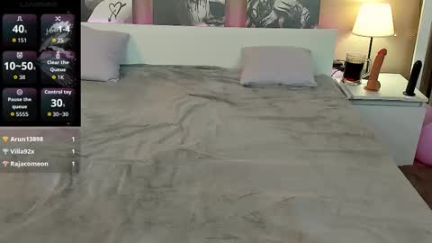 Kristina online show from 10-04-25, 02:31