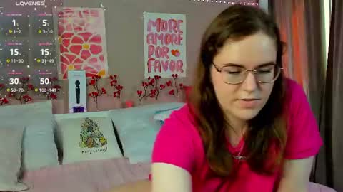 Snapshot of kristy_na_ chatting on 07-09-26, 04:05 Kristina online show from 07-09-26, 04:05